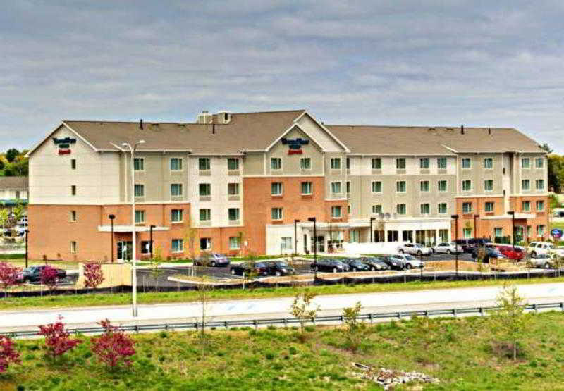 Towneplace Suites By Marriott Providence North Kingstown Exterior photo